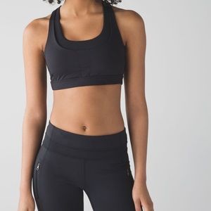 Lululemon run your stuff bra size 4